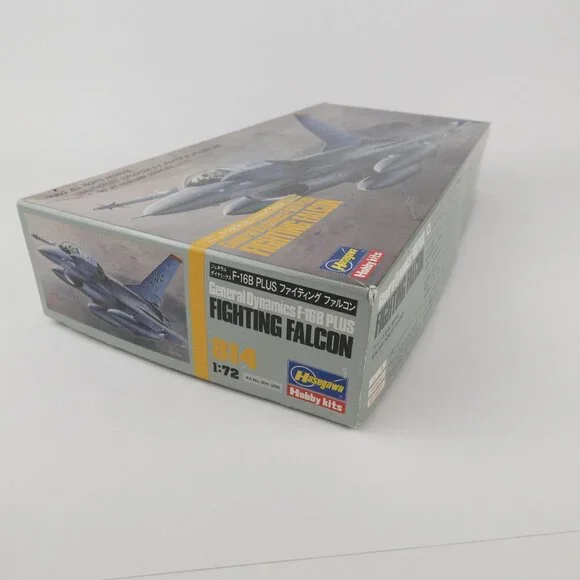 Hasegawa F-16B Plus Fighting Falcon Model Kit 1/72 Scale *Almost Complete 1987
